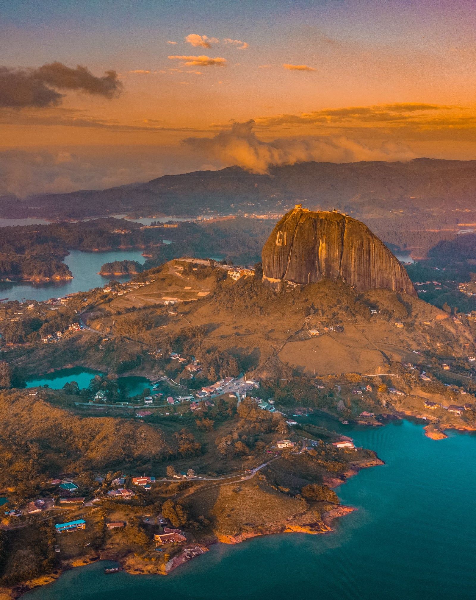 Piedra del Peñol view