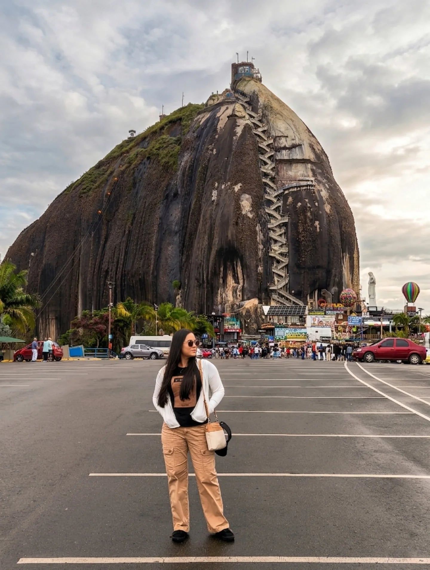 Besucherfoto einer Piedra del Peñol-Tour