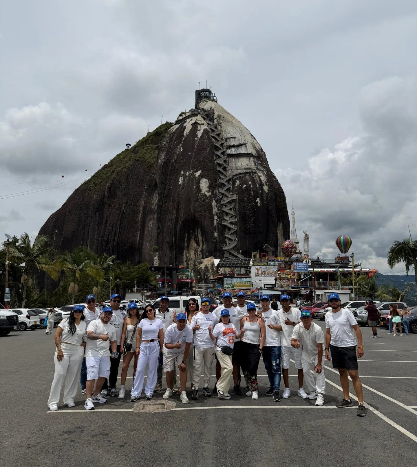 Besucherfoto einer Piedra del Peñol-Tour